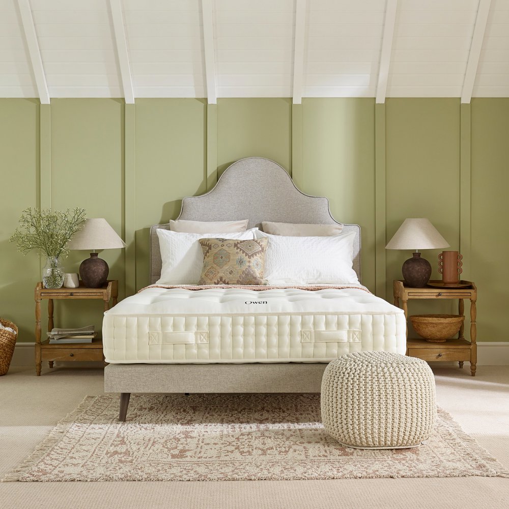 Harrison Spinks Classic Mantel Headboard